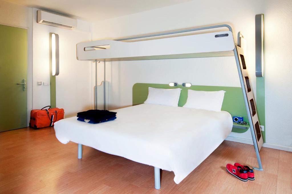 Ibis Budget Aeroport Le Bourget Garonor Ле-Блан-Меній Номер фото